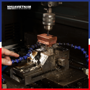 Gia công khuôn mẫu nhựa